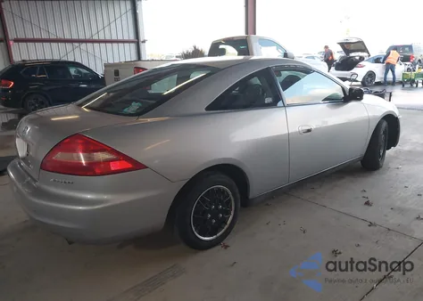 2004 Honda Accord 2.4 Lx z USA, uszkodzony, nr VIN 1HGCM72224A015173